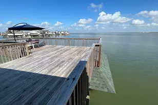 1122 Makatea, Tiki Island, TX 77554 - Photo 12