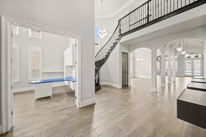 9502 Plaza Terrace Drive, Missouri City, TX 77459 - Photo 6