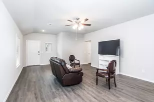 11599 Lazy Oak Crk Dr, Magnolia, TX 77354 - Photo 6