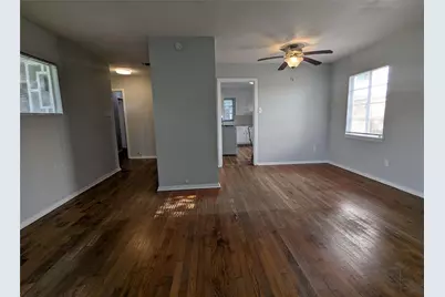 322 W 27th Street, Houston, TX 77008 - Photo 2