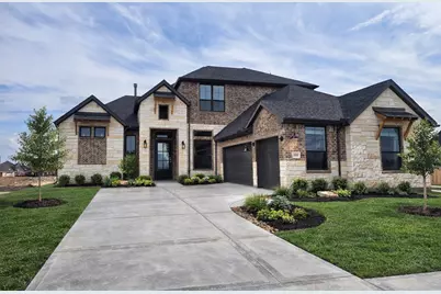 12055 Lake View Boulevard, Mont Belvieu, TX 77523 - Photo 1