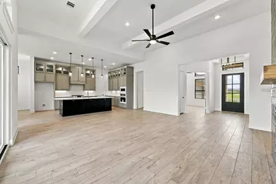 12055 Lake View Boulevard, Mont Belvieu, TX 77523 - Photo 20