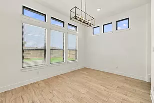 12055 Lk Vw Blvd, Mont Belvieu, TX 77523 - Photo 22
