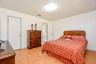 3031 Shawnee Dr, Sugar Land, TX 77479 - Photo 14