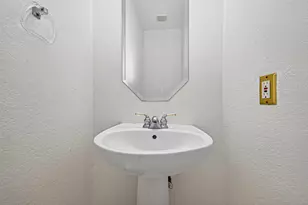 4911 Chappel Hill Dr, Missouri City, TX 77459 - Photo 34