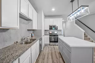 438 Camas Creek Ln, Magnolia, TX 77354 - Photo 4