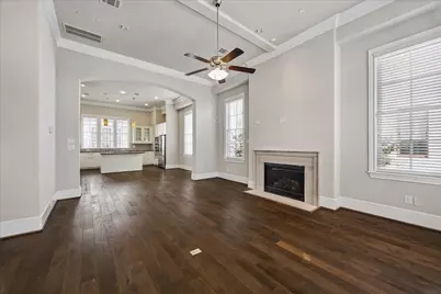 238 E 28th Street, Houston, TX 77008 - Photo 8