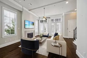 238 E 28th St, Houston, TX 77008 - Photo 8