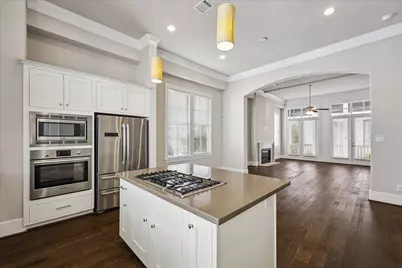 238 E 28th Street, Houston, TX 77008 - Photo 10