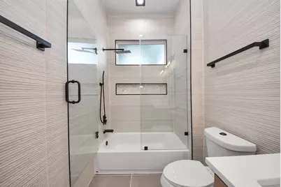 4630 Larkspur Street #A, Houston, TX 77051 - Photo 18