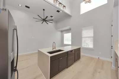 4630 Larkspur Street #A, Houston, TX 77051 - Photo 4