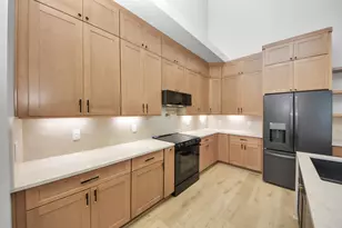 4630 Larkspur St, Houston, TX 77051 - Photo 10