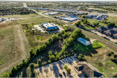 2701 S Market Street, Brenham, TX 77833 - Photo 16