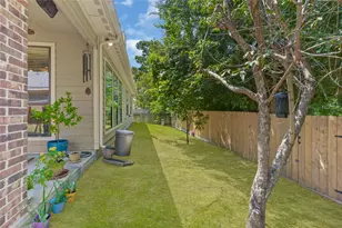 2004 Brabner Way, Conroe, TX 77301 - Photo 20
