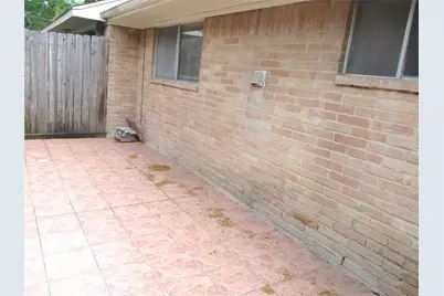 10122 Shadow Wood Drive #16, Houston, TX 77043 - Photo 4