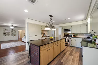 13926 Fm 442 Road, Needville, TX 77461 - Photo 14