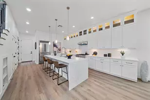 414 E 34th St, Houston, TX 77018 - Photo 6