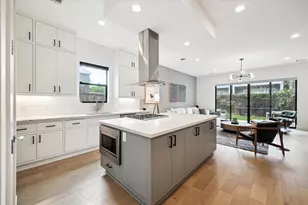 823 Aurora St, Houston, TX 77009 - Photo 8