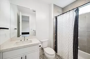 823 Aurora St, Houston, TX 77009 - Photo 16