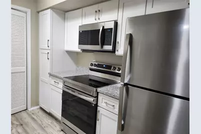 6602 Harbor Town Drive #408, Houston, TX 77036 - Photo 12