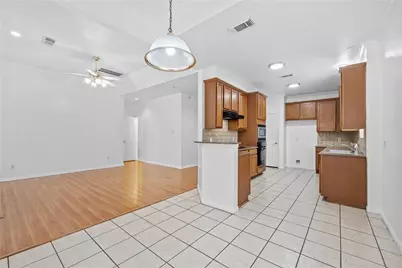 2106 Hawks Road, Missouri City, TX 77489 - Photo 8