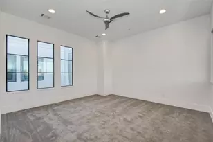 4515 Graustark St, Houston, TX 77006 - Photo 8