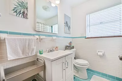 4328 Avenue S 1/2, Galveston, TX 77550 - Photo 28