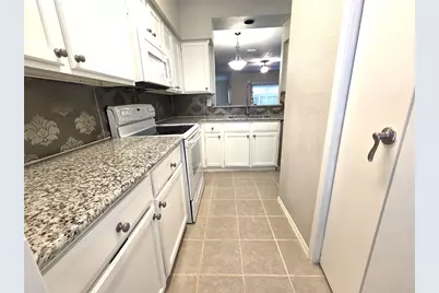 7727 Cambridge Street #7727, Houston, TX 77054 - Photo 8