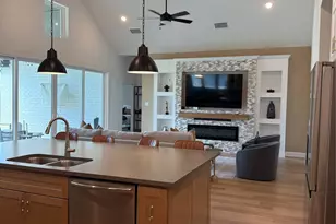 9911 Deep Water Dr, Missouri City, TX 77459 - Photo 16