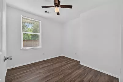 1122 Cedar Creek Drive, Conroe, TX 77301 - Photo 14