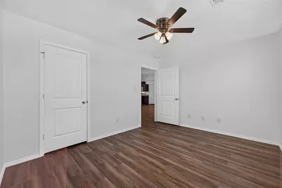 1122 Cedar Creek Drive, Conroe, TX 77301 - Photo 12