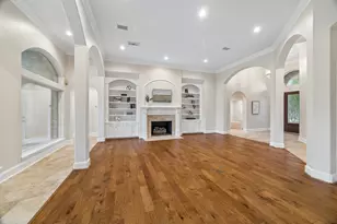 6122 Bluebonnet Pond Ln, Kingwood, TX 77345 - Photo 2