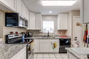 7307 Sunlight Ln, Houston, TX 77095 - Photo 10