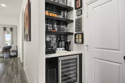 2405 Arbor Edge Crossing, La Marque, TX 77568 - Photo 10