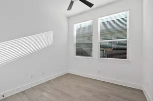 9107 Basilica Ln, Manvel, TX 77583 - Photo 14