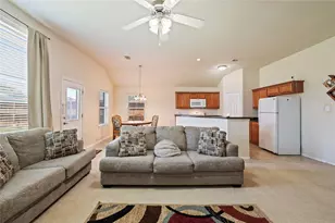 123 Sunset Falls Dr, La Marque, TX 77568 - Photo 12