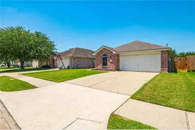 123 Sunset Falls Drive, La Marque, TX 77568 - Photo 4