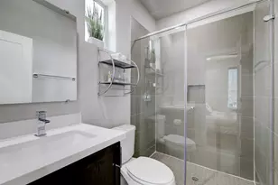 5622 Kiam St, Houston, TX 77007 - Photo 20