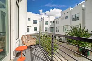 5622 Kiam St, Houston, TX 77007 - Photo 2