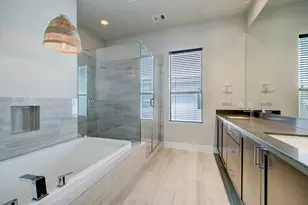 5622 Kiam St, Houston, TX 77007 - Photo 16