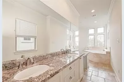 1910 Oakdale Street #A, Houston, TX 77004 - Photo 12