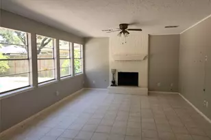 11918 Holly Stone Dr, Houston, TX 77070 - Photo 2