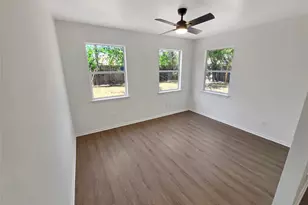 103 Shannon Ln, Georgetown, TX 78628 - Photo 14