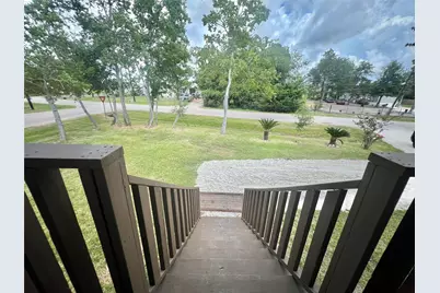 202 Snug Harbor Drive, Liverpool, TX 77577 - Photo 18