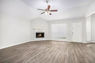 3530 Wellington Dr, Pearland, TX 77584 - Photo 4