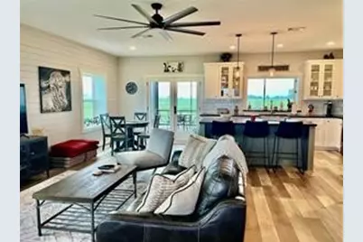 6515 Prihoda Road, Willow Springs, TX 78940 - Photo 8