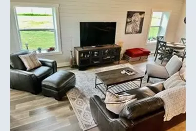 6515 Prihoda Road, Willow Springs, TX 78940 - Photo 10