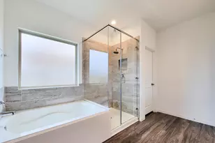 907 Youth Water Rd, Montgomery, TX 77316 - Photo 18