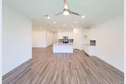 907 Youth Water Road, Montgomery, TX 77316 - Photo 12