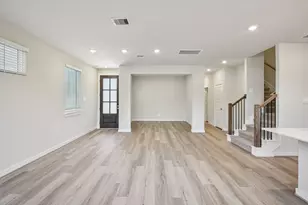 3105 Quiet Sunset Dr, Houston, TX 77080 - Photo 4